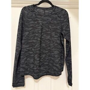 LULULEMON Rise And Run Long Sleeve Camo Size Tag Missing Approx S/M